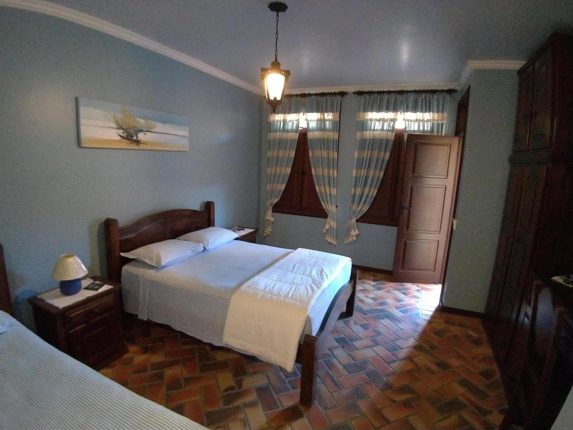 Oyo Hotel La Dolce Vita, Риу-даз-Острас Экстерьер фото